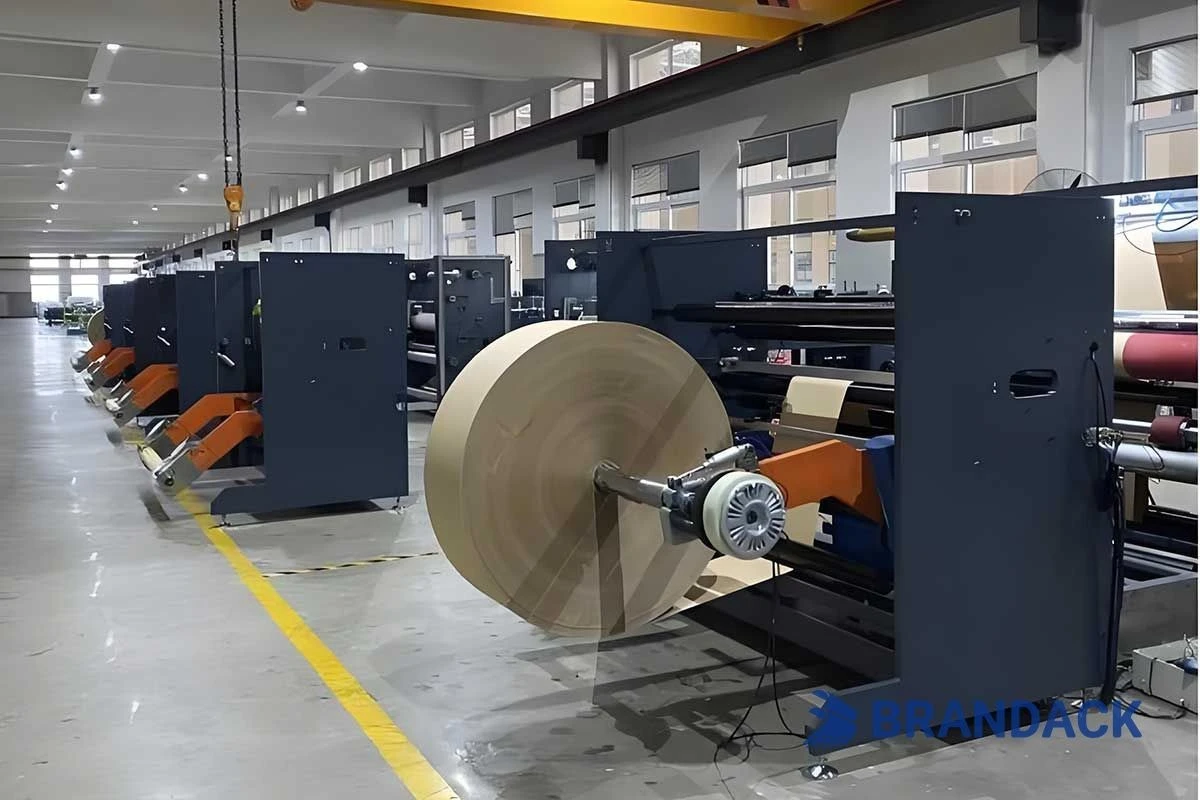 M&aacute;quina autom&aacute;tica de fabrica&ccedil;&atilde;o de sacolas de papel Kraft de alta velocidade