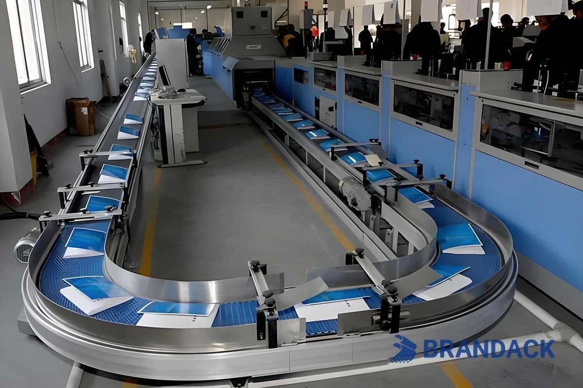 Linha de impress&atilde;o e encaderna&ccedil;&atilde;o offset